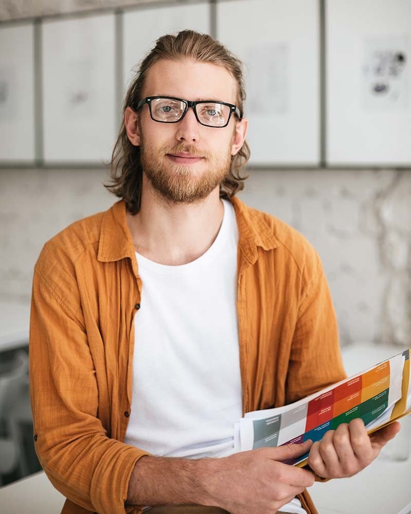 smiling-boy-with-blond-hair-and-beard-in-glasses-l-Y6DZ9EA.jpg smiling-boy-with-blond-hair-and-beard-in-glasses-l-Y6DZ9EA.jpg